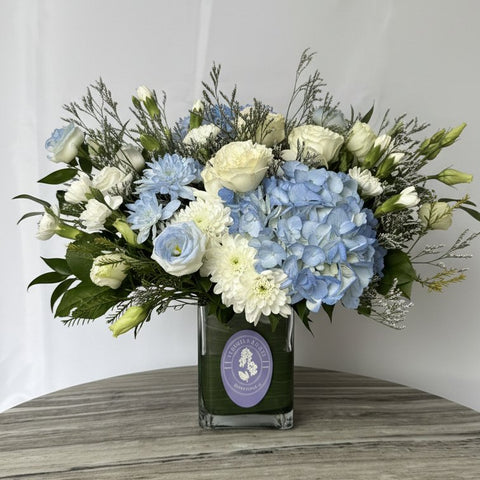 Blue & White Elegance - alternate view